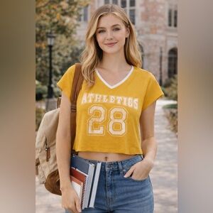 H&M Divided Women’s Yellow ATHLETICS 28 Tee Size XS